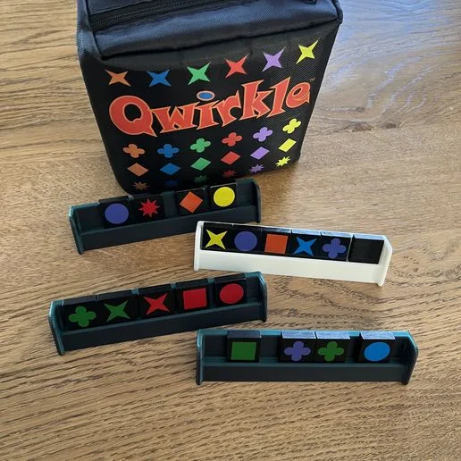 Qwirkle pawn holder Travel size