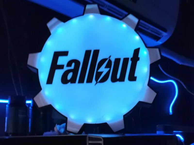 LUMINÁRIA FALLOUT