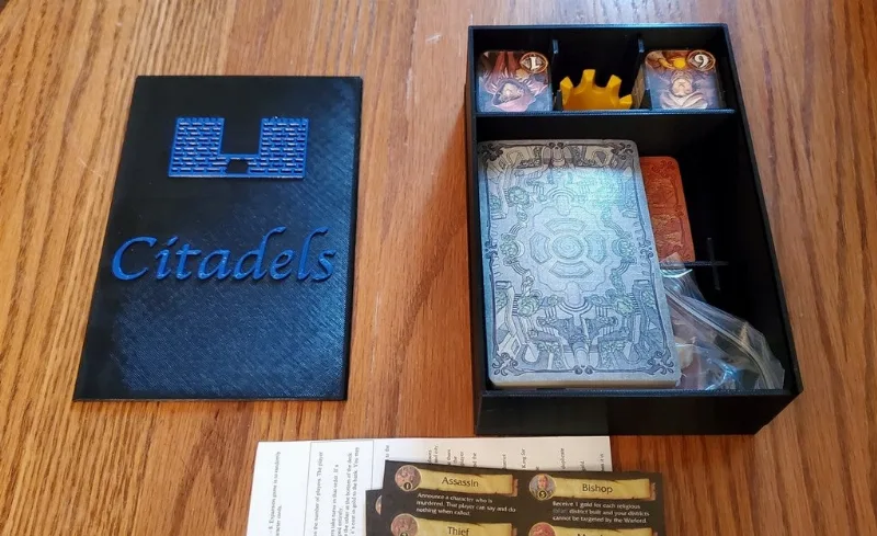 Citadels Small Box with sliding lid