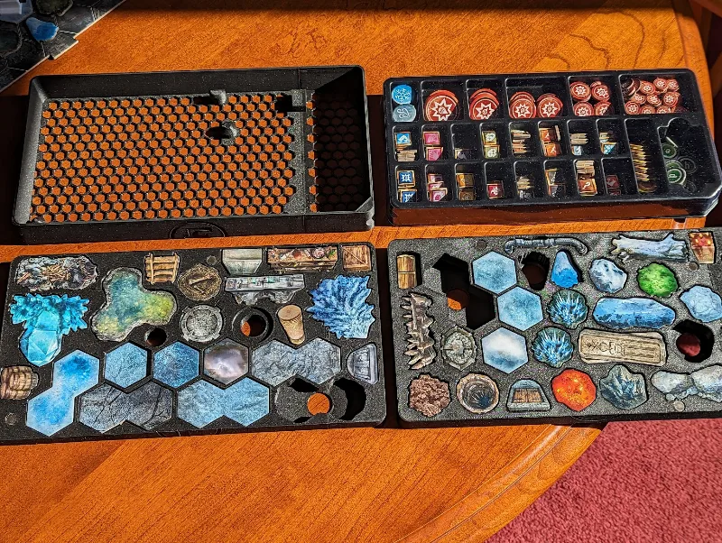 Frosthaven display organizer and storage for overlay tiles