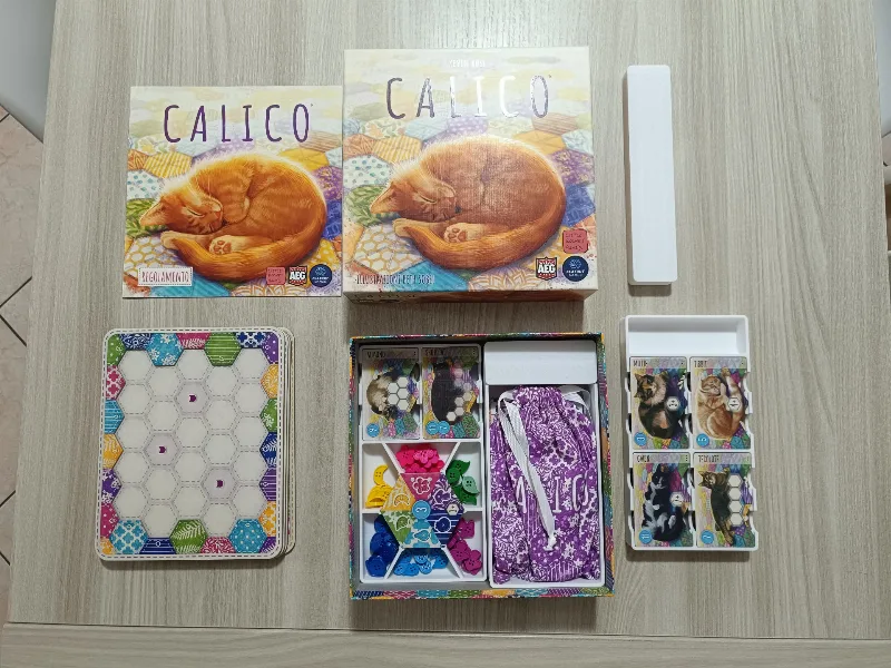 Calico Boardgame Organizer