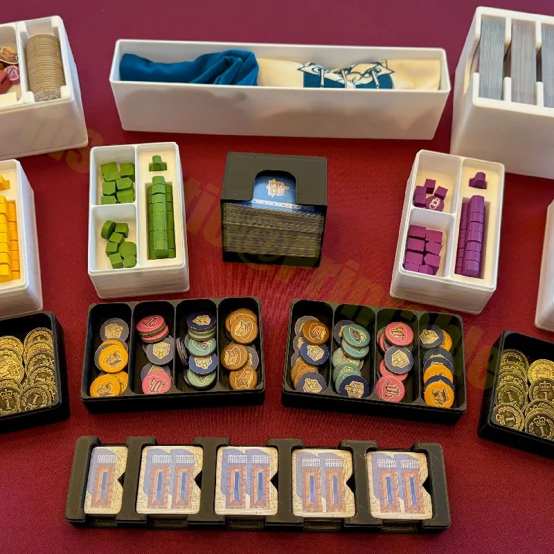 Lisboa Deluxe Edition w/ Upgrade Pack insert (supports sleeves)