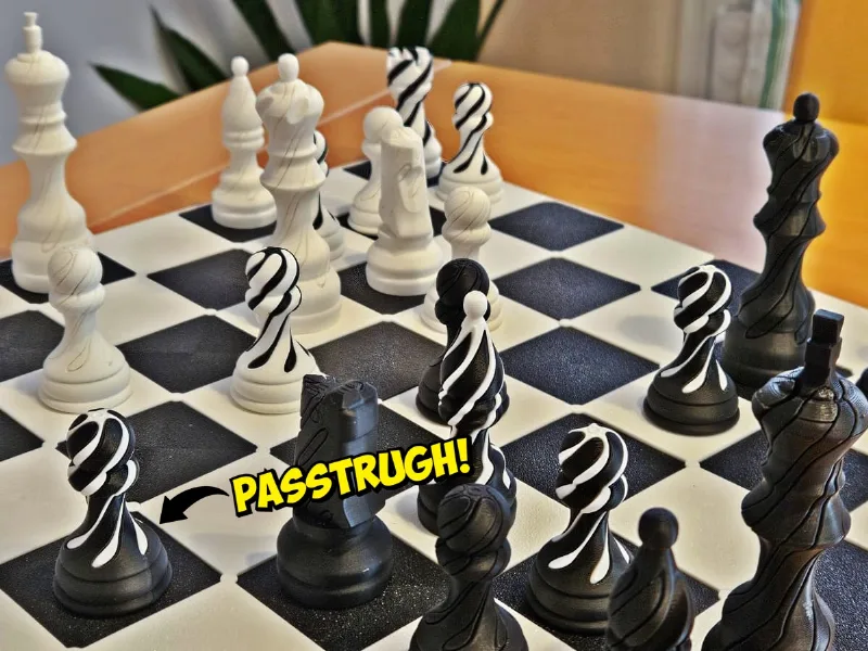 Passthrough chess set (+full board)