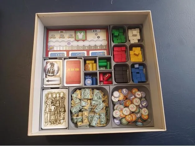Prêt-à-Porter Board Game Insert (2010/2011)