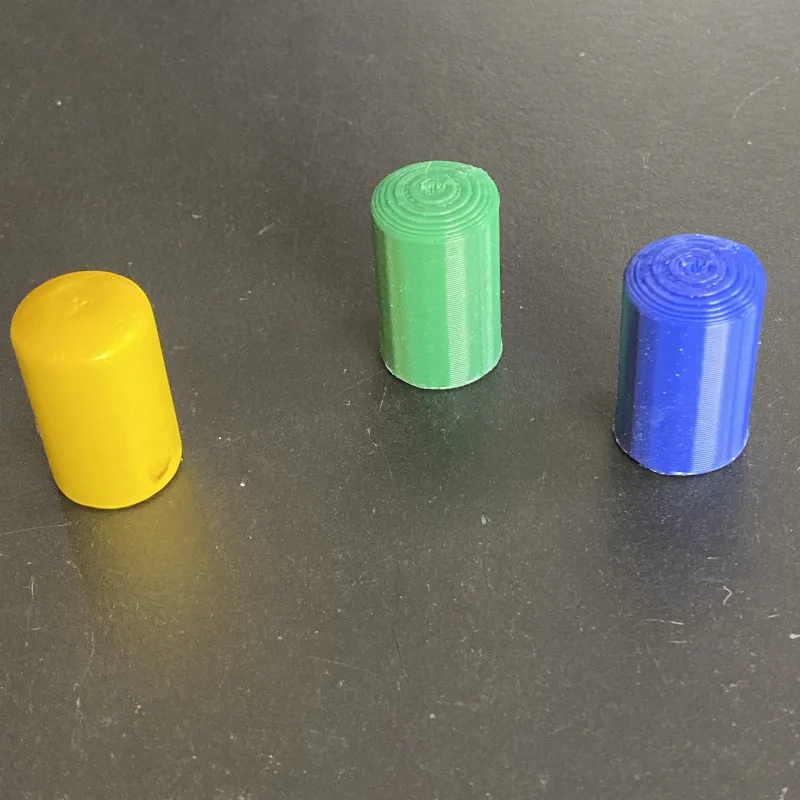 Replacement player tokens for Das Verrückte Labyrinth (aMAZEing Labyrinth)