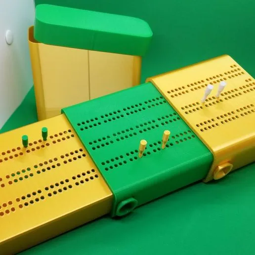Collapsing cribbage board