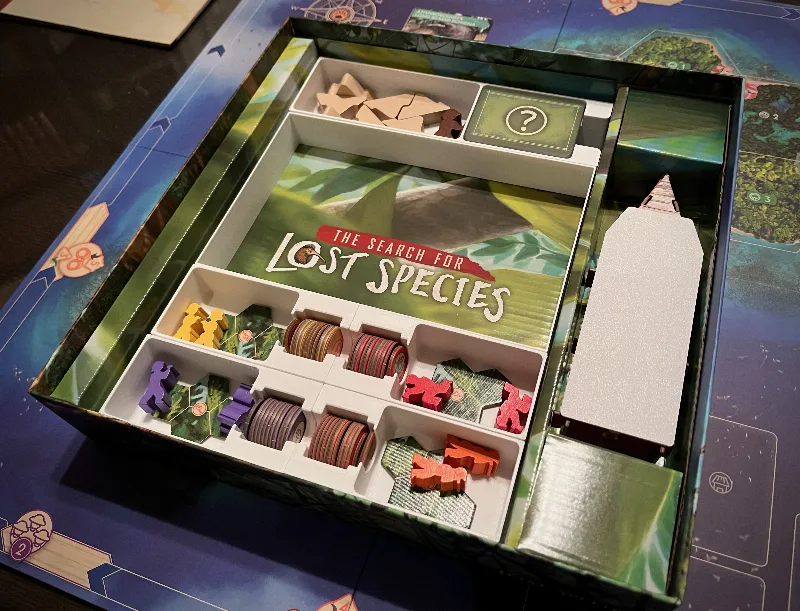 Open spacer for The Search for Lost Species insert