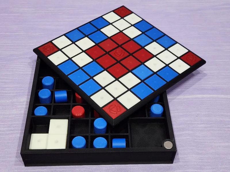 Hnefatafl 7x7 Board W/ Magnetic Storage