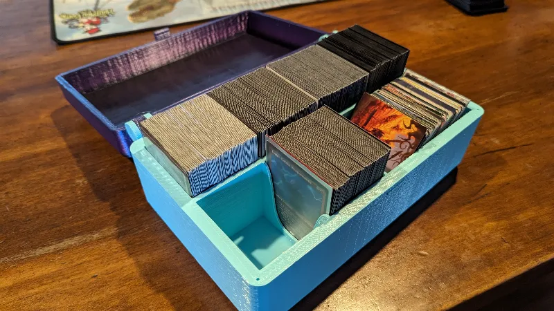 Magic the Gathering Deckbox 6-8 EDH/Commander Decks