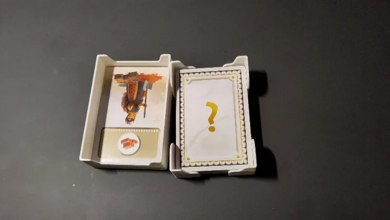 7 Wonders Architects - draw / discard boxes