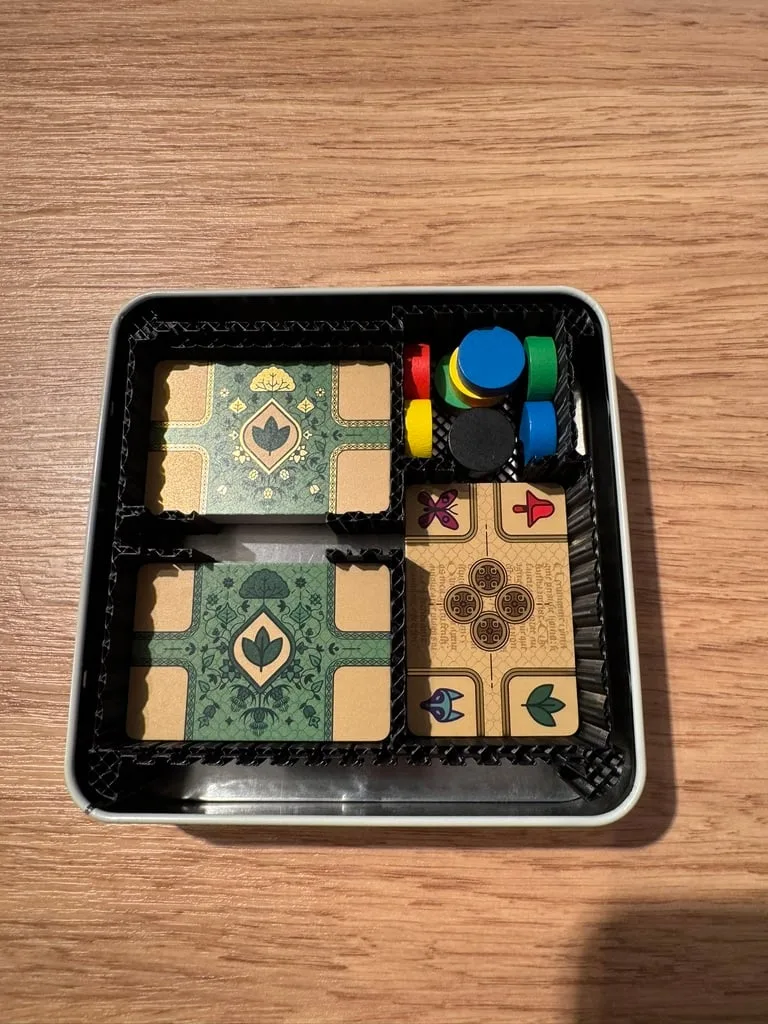 Codex Naturalis Insert