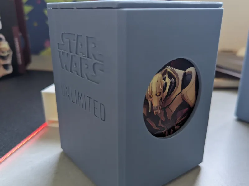 Deck box Star Wars Unlimited avec rangement jetons