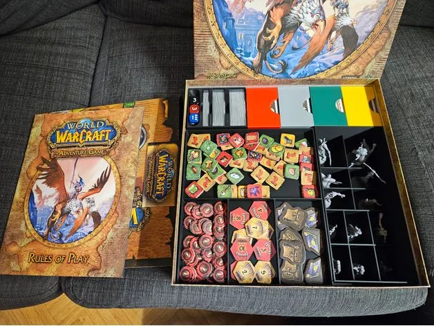 World of Warcraft - The Adventure Game + all character packs (organizer for sleeved cards)
