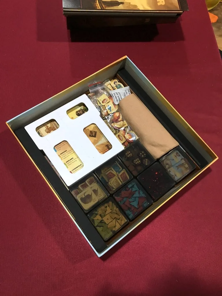 Near And Far board game - Card storage