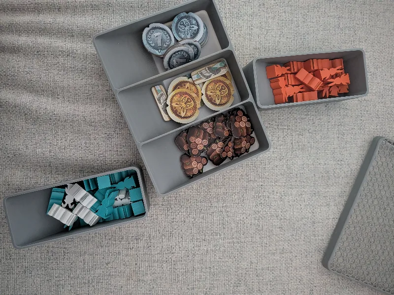 bunny kingdom town board game insert