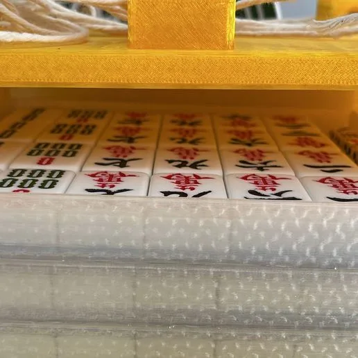 136-Tile Mahjong Storage Case (30mm) + Tenbo Stick Holder