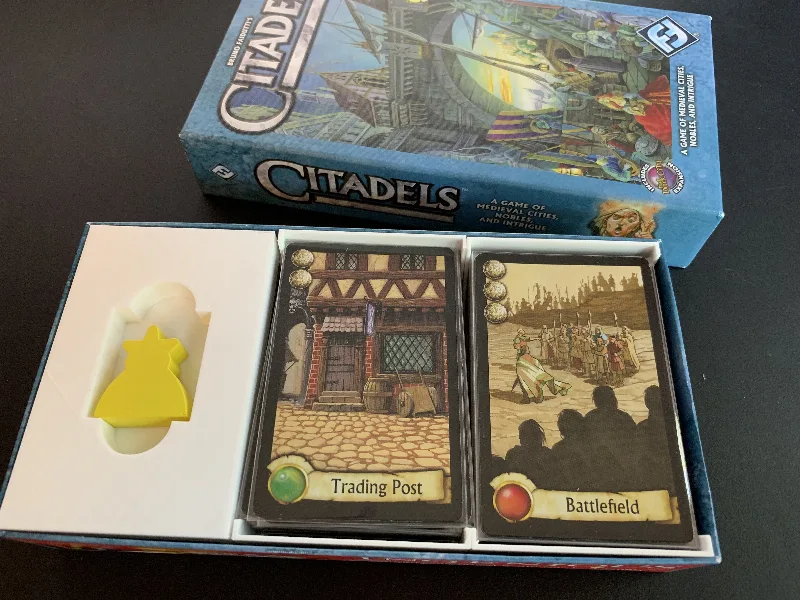 Insert organizer for Citadels