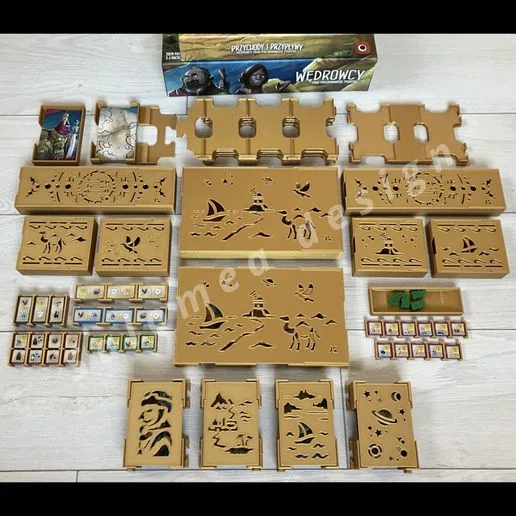 Wayfarers of the South Tigris + Tides of Trade organizers, for sleeved cards