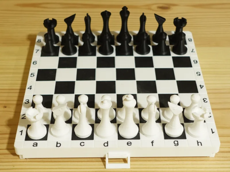 Folding Chess Board With Pieces