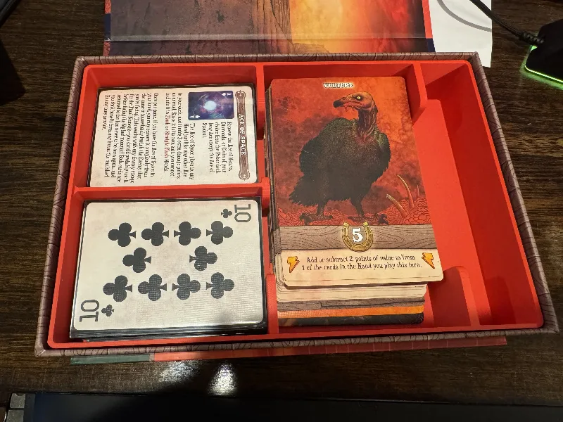 Insert/Organizer for the board game Ace of Spades