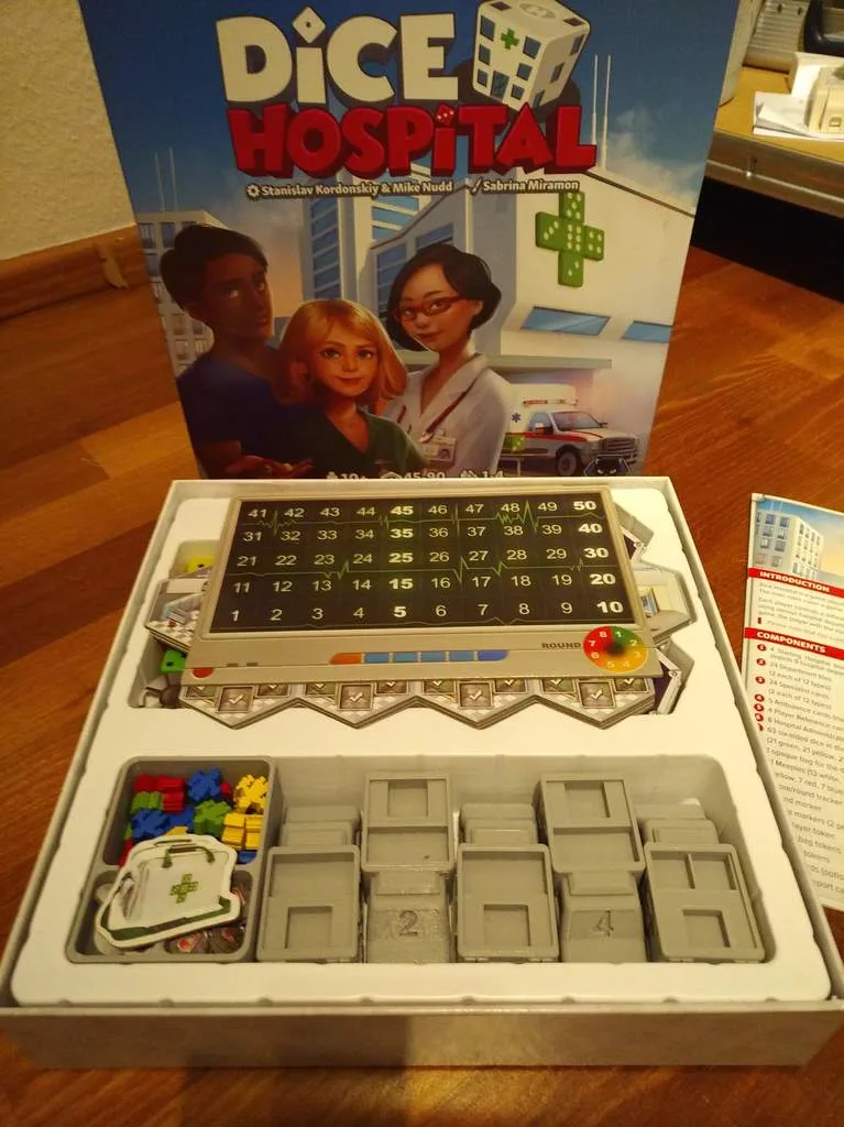 Dice Hospital Organizer