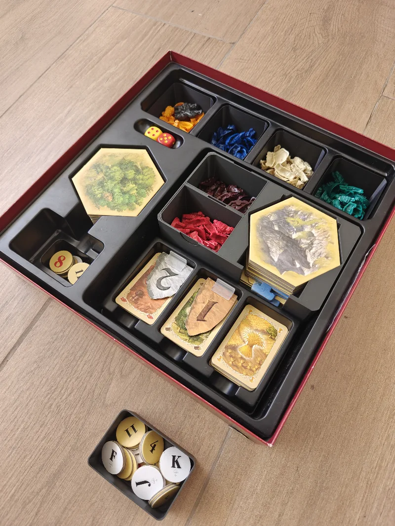 Catan 5-6 player Add-On insert
