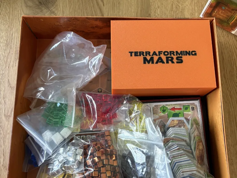 Kartenbox Terraforming Mars *gesleevte Karten*