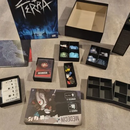 Sub Terra game insert