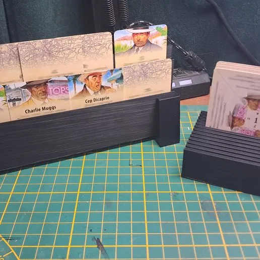 Detective City of Angels Response and Search card stands