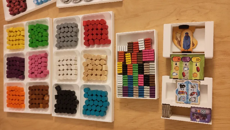 Upgraded: Organizer/Insert for Marrakesh Deluxe Edition with 2 expansions, metal coins and queenies