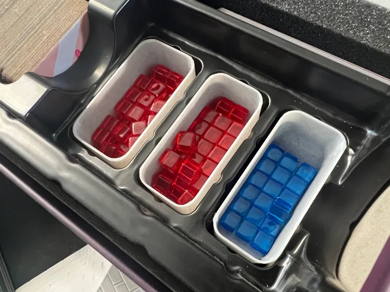 Robot Quest Arena Red and Blue Cube Containers
