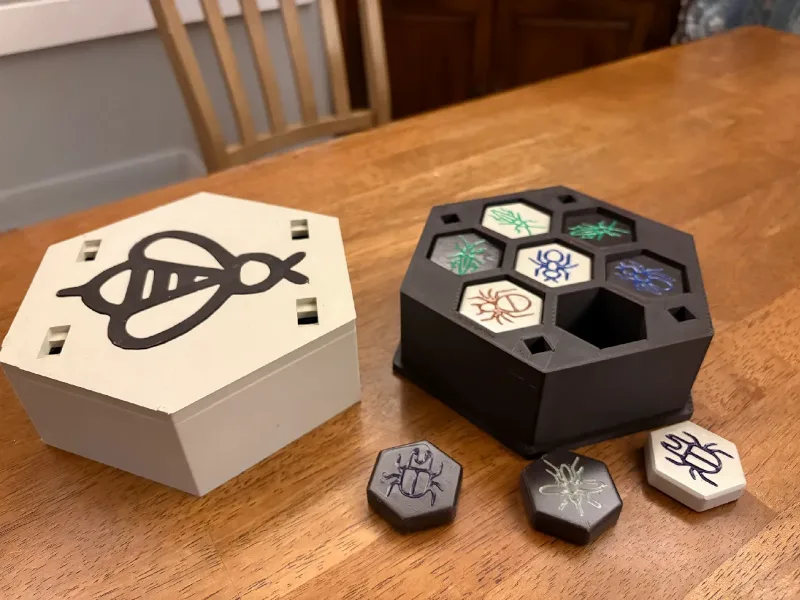 Hive Game Storage Box (paramentric)