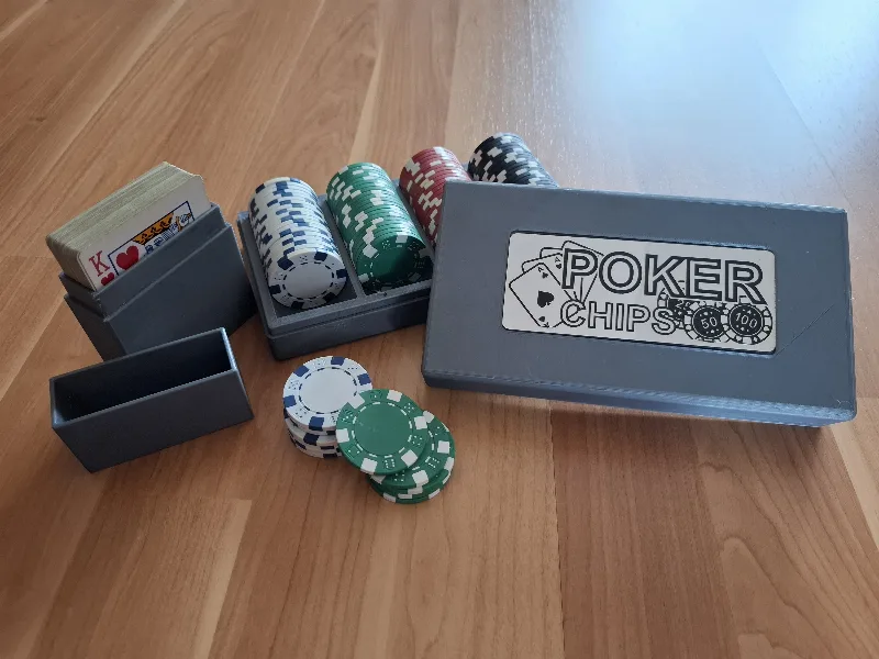 Poker Chip Box