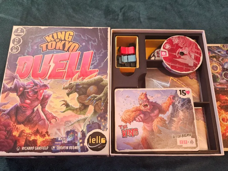 King of Tokyo Duel Insert *sleeved*
