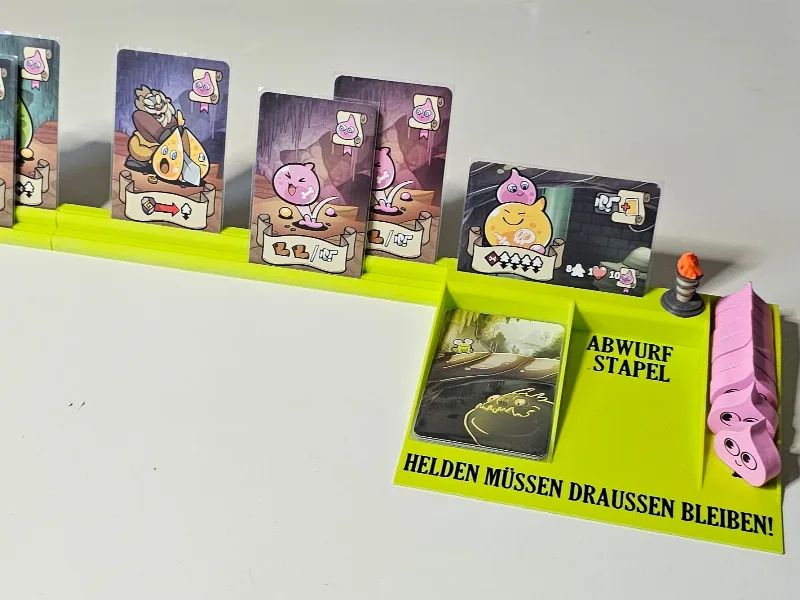 Keep the Heroes Out! - Playerboard