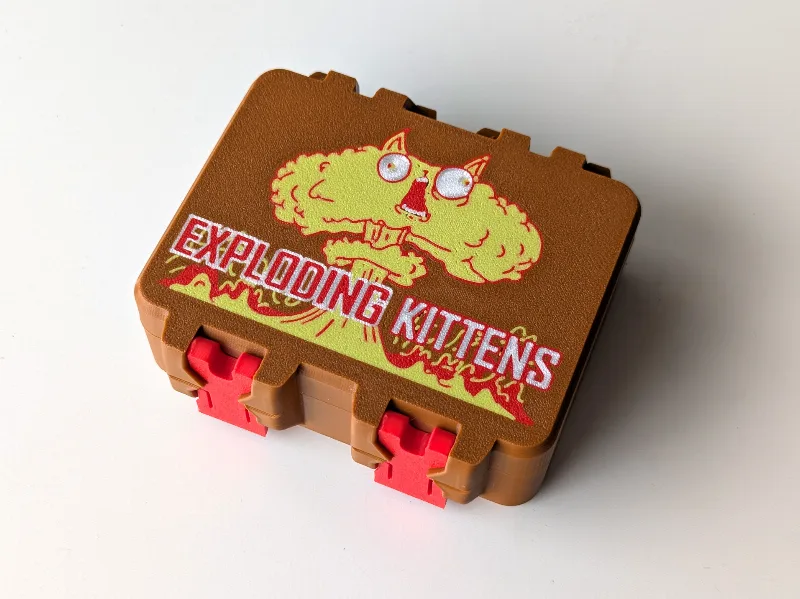 Exploding kittens - card game box