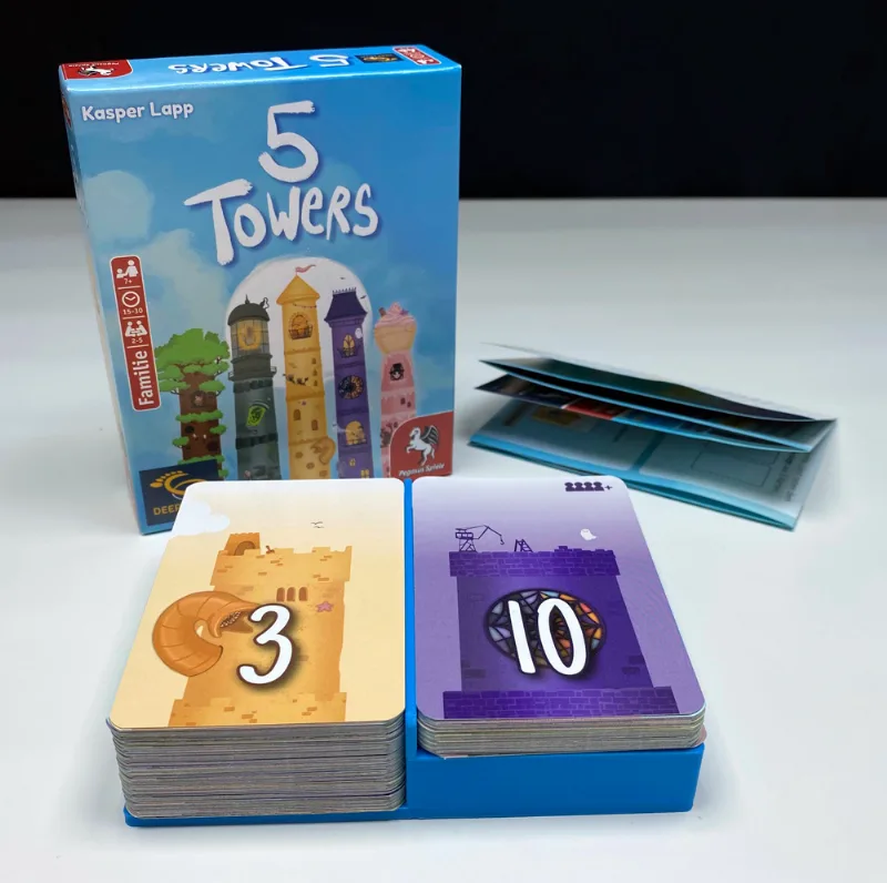 5 TOWERS Inlay with card divider (Inlay mit Kartentrenner)