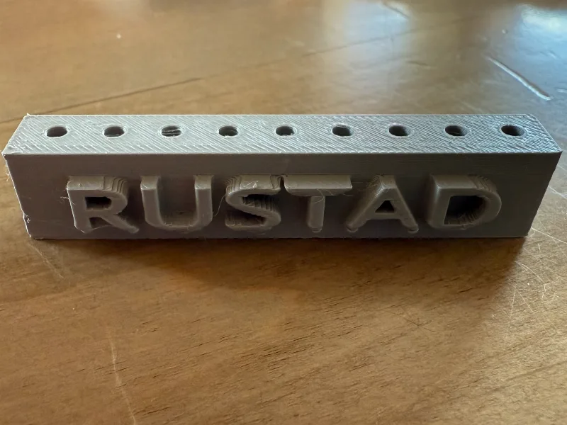 Customizable 9-hole Cribbage Peg Holder
