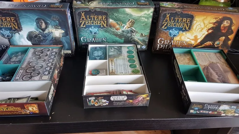 Elder Sign Omens Box Insert