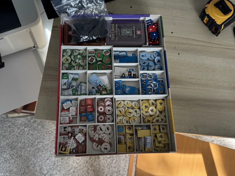 Here I Stand – Box Organizer