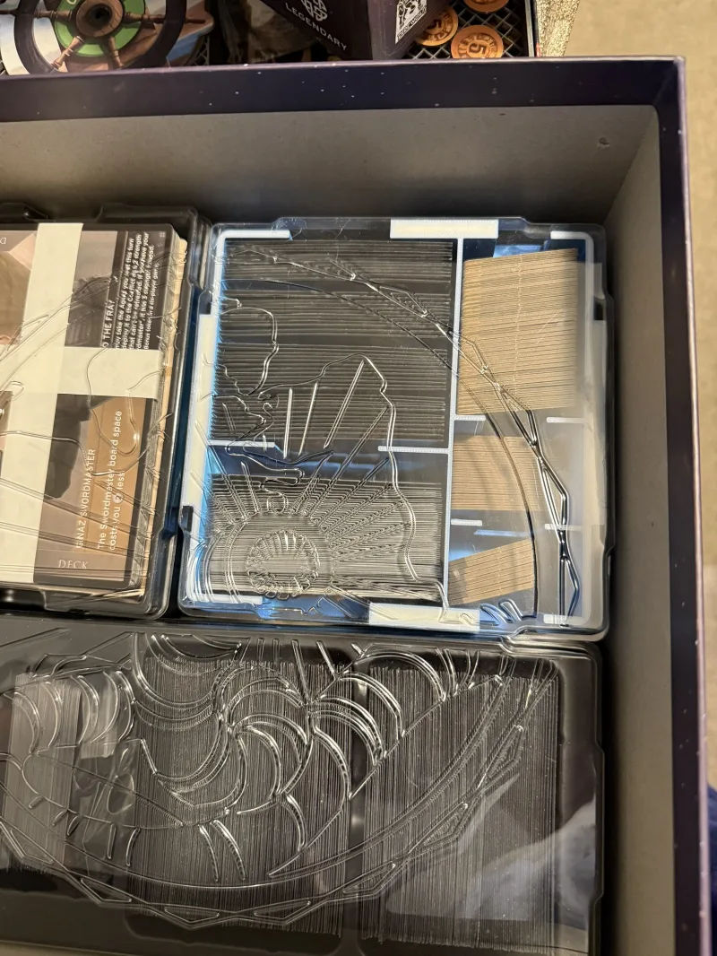 Dune Imperium Deluxe box adapter to hold bloodlines sleeved