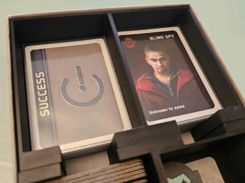 The Resistance Box Insert (+Hidden Agenda)