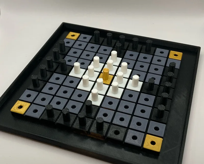 Hnefatafl Game (Viking Chess)
