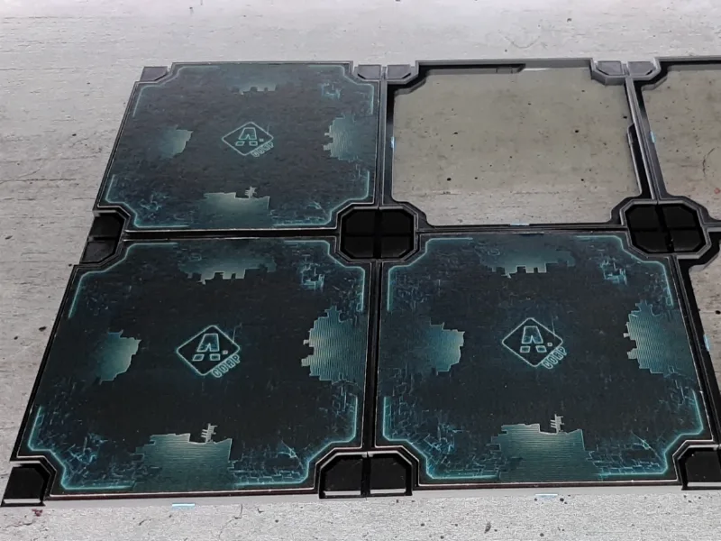 the BREACH - tiles / Frames