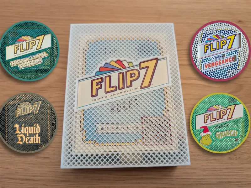 Minimalist Flip7 & Variants Box for Sleeved Cards