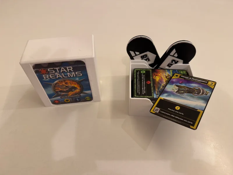 Star Realms Box for cards and point counters