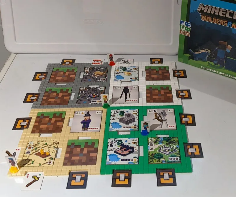 Board for Minecraft: Builders & Biomes