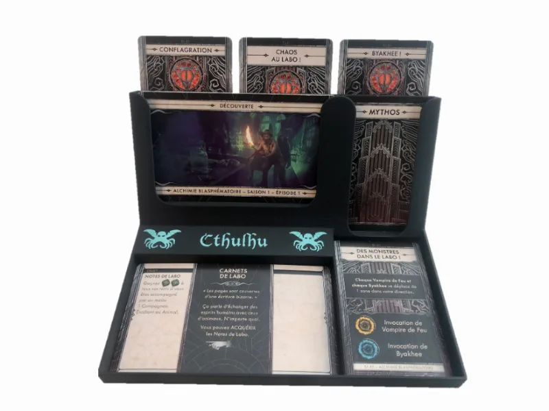 Card holder for the Cthulhu Death May Die game