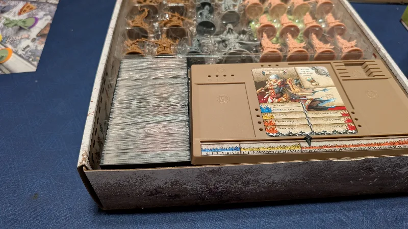 Zombicide White Death Sleeved Cards Tray Insert