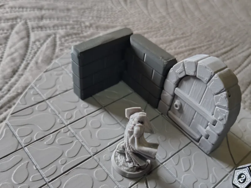 Dungeon Wall Foldable